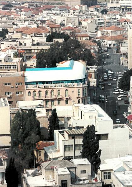קיסלוב קיי אדריכלים, בניין פלטין